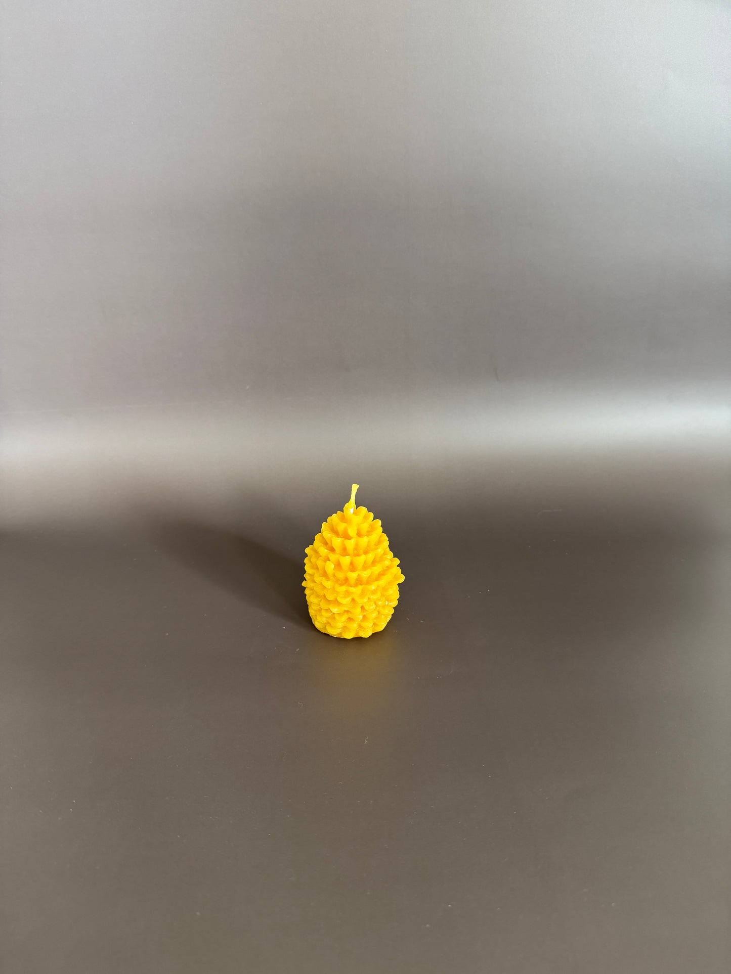 100% Pure Beeswax Pinecone Candle